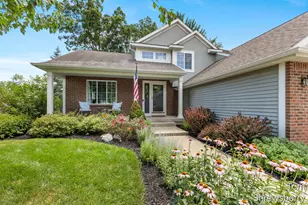 6494 Los Altos Dr NE, Rockford, MI 49341 - Photo 2
