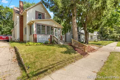 1318 Portland Avenue NE, Grand Rapids, MI 49505 - Photo 2