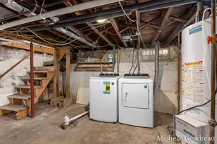 1318 Portland Ave NE, Grand Rapids, MI 49505 - Photo 22