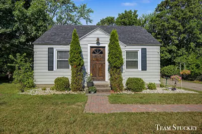 1125 Kusterer Drive NW, Grand Rapids, MI 49534 - Photo 2