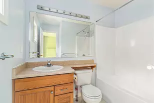1017 Bluestem Ln, Ann Arbor, MI 48103 - Photo 20