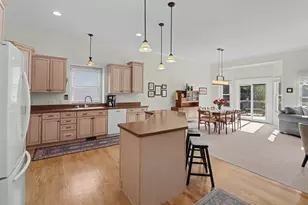 9748 Tioga Trail, Pinckney, MI 48169 - Photo 4