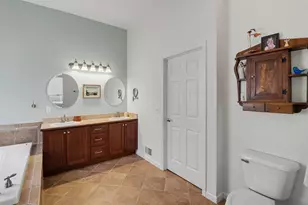 9748 Tioga Trail, Pinckney, MI 48169 - Photo 14