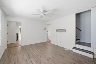 1090 5th St, Plainwell, MI 49080 - Photo 6