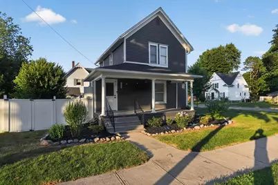 125 E Lincoln, Grand Ledge, MI 48837 - Photo 2