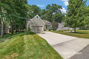 3515 Seminole Woods Dr, Norton Shores, MI 49441 - Photo 2