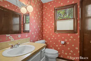 2136 Rolling Hills Dr SE, Grand Rapids, MI 49546 - Photo 14