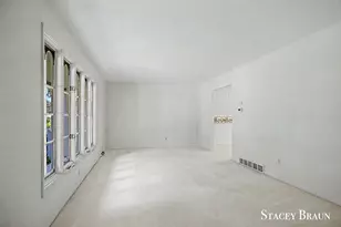 2136 Rolling Hills Dr SE, Grand Rapids, MI 49546 - Photo 16