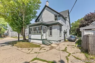 930 First St NW, Grand Rapids, MI 49504 - Photo 20