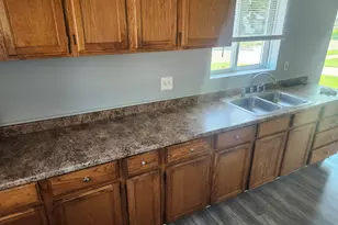 29841 Oakwood St, Inkster, MI 48141 - Photo 2