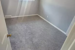 29841 Oakwood St, Inkster, MI 48141 - Photo 6