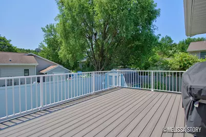 2714 Olivia Street NW, Grand Rapids, MI 49504 - Photo 24