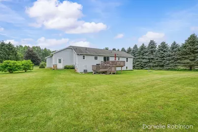 6829 12 Mile Road NE, Rockford, MI 49341 - Photo 42