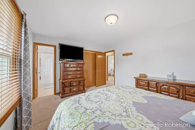 6829 12 Mile Road NE, Rockford, MI 49341 - Photo 22