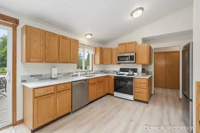 6829 12 Mile Road NE, Rockford, MI 49341 - Photo 16