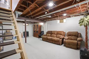 608 Park St, Fenton, MI 48430 - Photo 20
