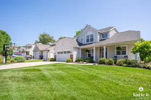 3432 Mason Ridge Dr NE, Grand Rapids, MI 49525 - Photo 2