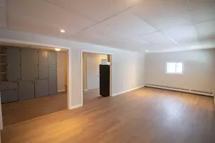108 S Main St, Plainwell, MI 49080 - Photo 22