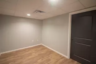 108 S Main St, Plainwell, MI 49080 - Photo 20