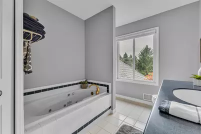 24491 Forest Drive, South Lyon, MI 48178 - Photo 36