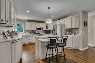 24491 Forest Dr, South Lyon, MI 48178 - Photo 20