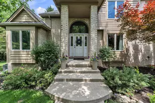 24491 Forest Dr, South Lyon, MI 48178 - Photo 4