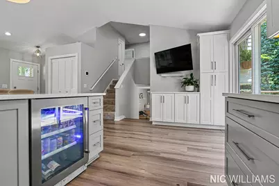 4700 Paramount Drive NE, Grand Rapids, MI 49525 - Photo 22