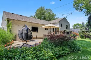4700 Paramount Dr NE, Grand Rapids, MI 49525 - Photo 14