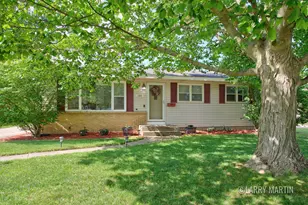 1531 32nd St SW, Wyoming, MI 49509 - Photo 1
