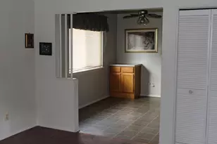 11717 Tecumseh Ave, Bedford, MI 48239 - Photo 4