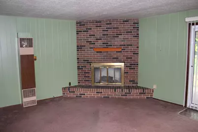 11717 Tecumseh Avenue, Bedford, MI 48239 - Photo 14
