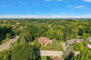 45685 Greenridge Dr, Northville, MI 48167 - Photo 58