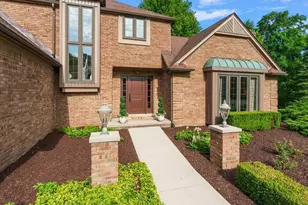 45685 Greenridge Dr, Northville, MI 48167 - Photo 70