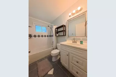 23270 Meadowlark Street, Oak Park, MI 48237 - Photo 6