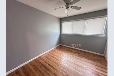 4697 Pelham Street, Dearborn Heights, MI 48125 - Photo 8