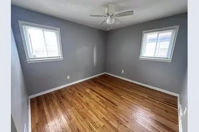 4697 Pelham Street, Dearborn Heights, MI 48125 - Photo 12
