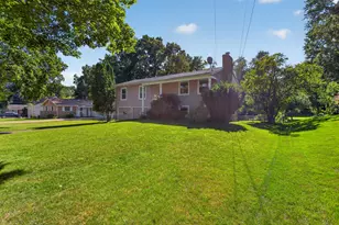 2130 Creglow Dr, Jackson, MI 49203 - Photo 58