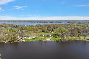 7038 Little Paw Paw Lake Rd, Coloma, MI 49038 - Photo 28