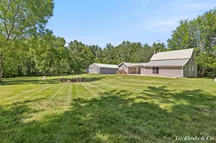 10240 Connelley Ave NE, Greenville, MI 48838 - Photo 32