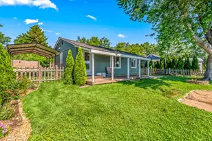 185 Blue Gill Ln, Coldwater, MI 49036 - Photo 1