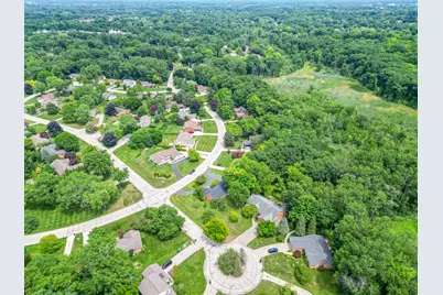 1899 Ledbury Drive, Bloomfield Hills, MI 48304 - Photo 4