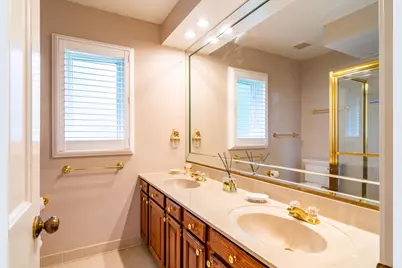 1899 Ledbury Drive, Bloomfield Hills, MI 48304 - Photo 30