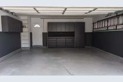 25964 Kilreigh Drive, Farmington, MI 48336 - Photo 36