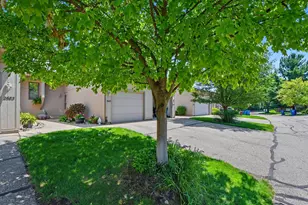 2685 Limestone Ln NE, Grand Rapids, MI 49525 - Photo 2