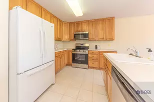 4164 Boulder Pond Dr, Ann Arbor, MI 48108 - Photo 8