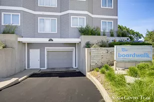 820 S Harbor Dr, Grand Haven, MI 49417 - Photo 50