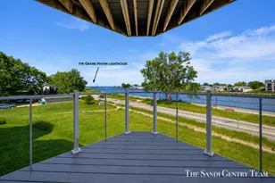 820 S Harbor Dr, Grand Haven, MI 49417 - Photo 2