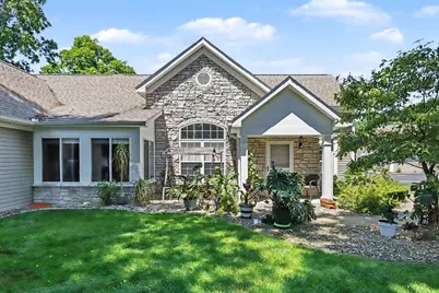 468 Ashton Lake Drive, Battle Creek, MI 49015 - Photo 2