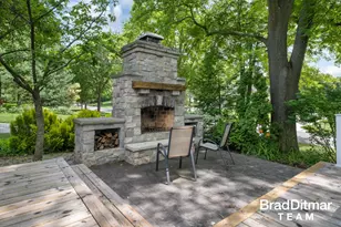 1350 Lake Grove Ave SE, East Grand Rapids, MI 49506 - Photo 6
