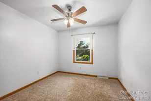 6660 Vinton Ave NW, Comstock Park, MI 49321 - Photo 16